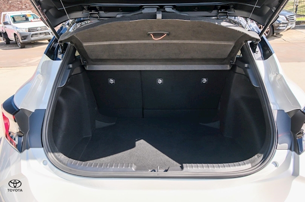 2023 Toyota Corolla ZR image 18