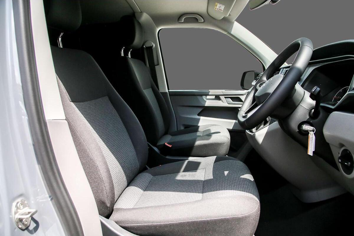 2024 Volkswagen Transporter TDI450 T6.1 SWB Auto MY24 image 7