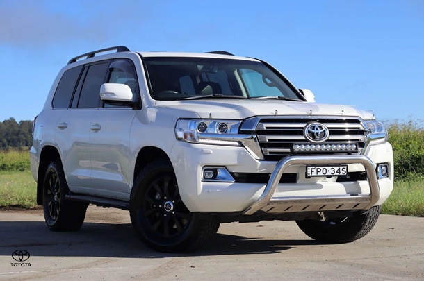 2020 Toyota Landcruiser VX image 11