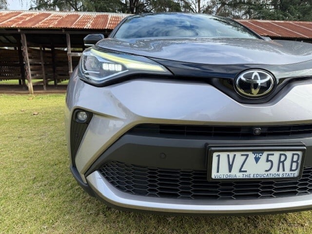 2022 Toyota C-HR Koba AWD image 9