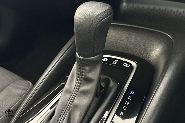 2024 Toyota Corolla Sedan Hybrid Ascent Sport image 26