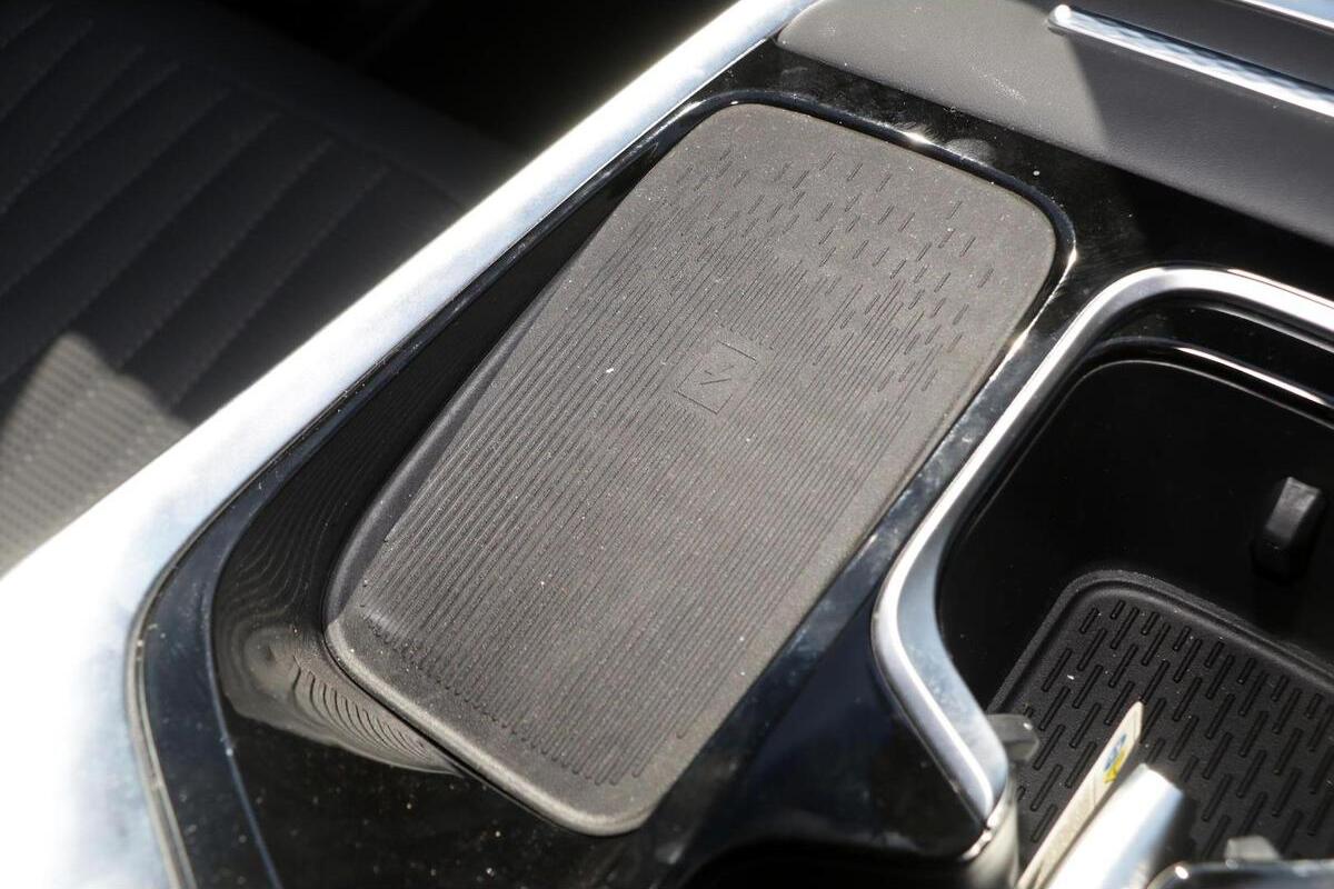 2024 LDV MIFA 9 Luxe Auto MY23 image 16