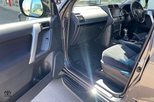 2021 Toyota Landcruiser Prado GXL image 21