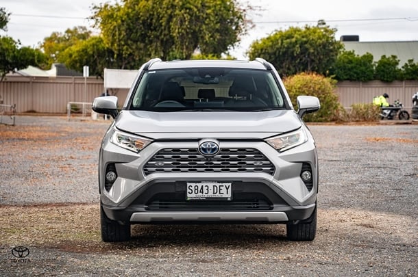 2021 Toyota RAV4 HYBRID Cruiser 2WD image 32