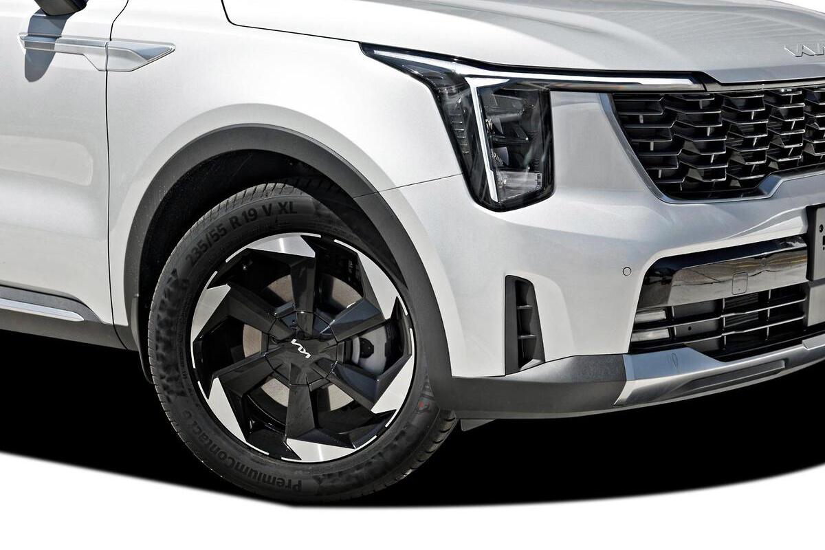 2024 Kia Sorento Sport+ Auto AWD MY25 image 17