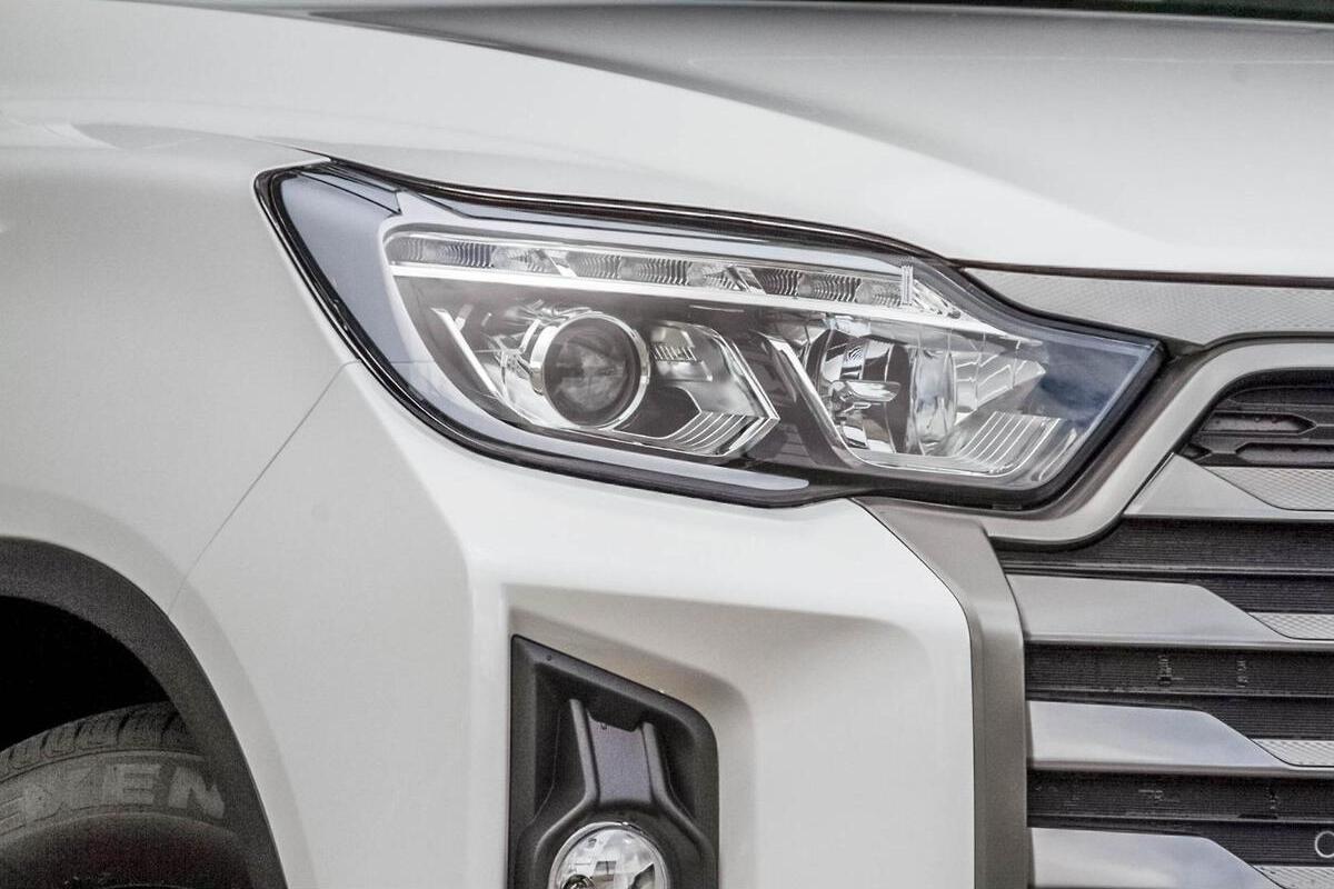2025 KGM SsangYong Musso Ultimate XLV Auto 4x4 MY24 image 6