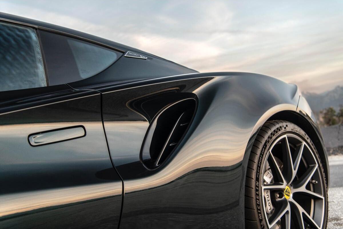 2024 Lotus Emira 2.0T DCT First Edition Auto MY24 image 10