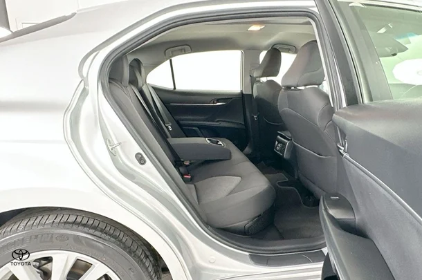 2023 Toyota Camry Hybrid Ascent image 16
