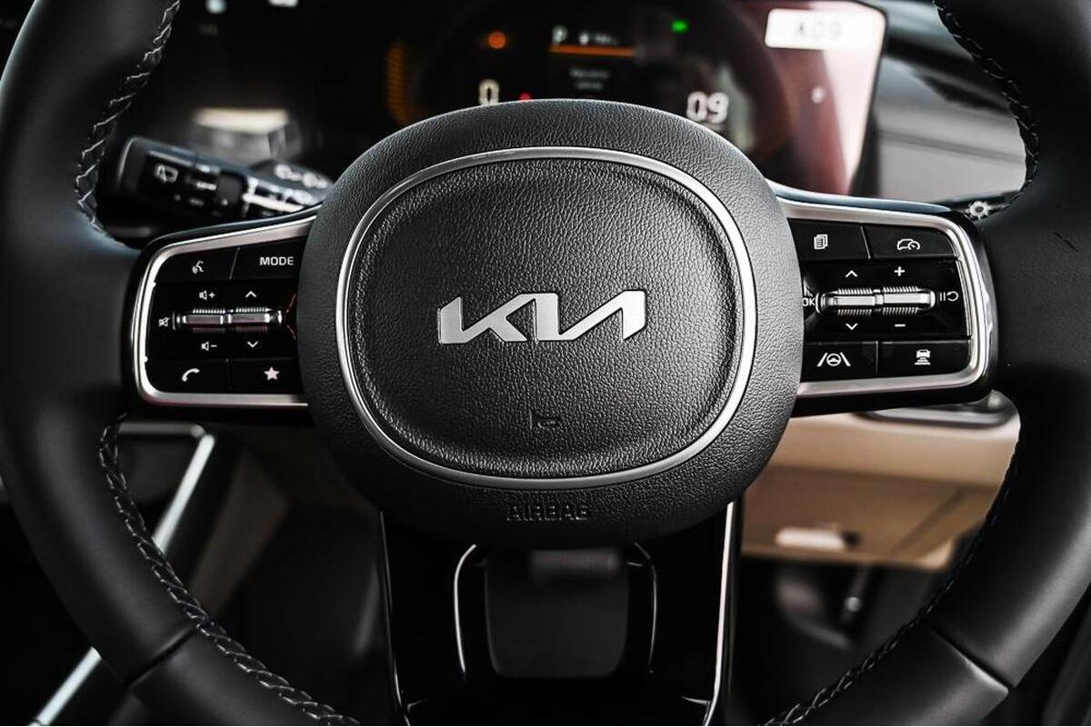 2024 Kia Carnival Sport Auto MY25 image 13