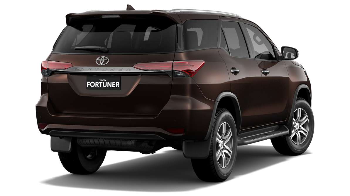 2024 Toyota Fortuner GXL Automatic Premium Interior image 3