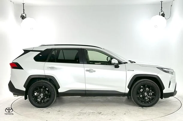 2024 Toyota Rav4 Hybrid Cruiser-AWD image 11