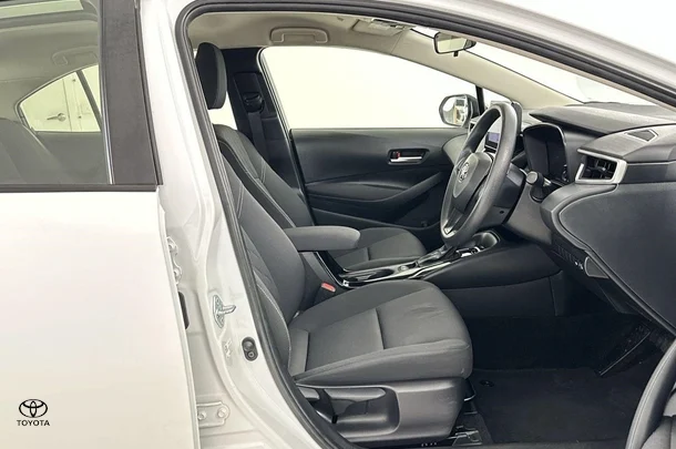 2022 Toyota Corolla Ascent Sport image 13