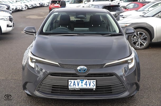 2024 Toyota Corolla Sedan Hybrid Ascent Sport image 9