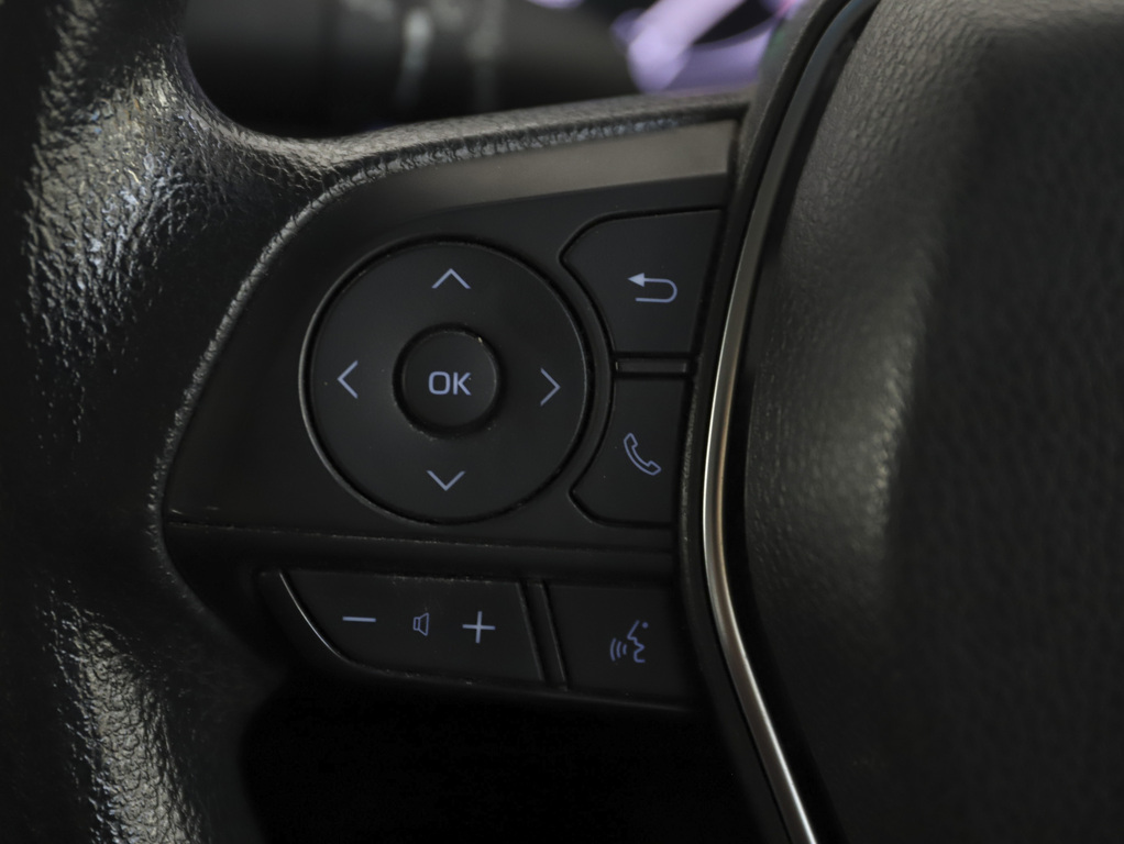 2021 Toyota Camry Hybrid Ascent image 10