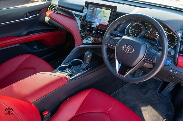 2023 TOYOTA Camry Hybrid SX image 7