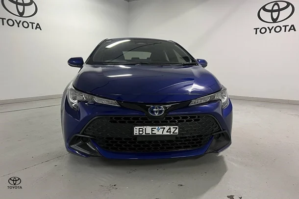 2023 Toyota Corolla Ascent Sport image 2