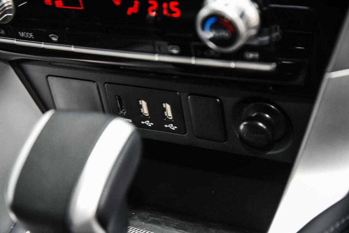 2024 Mitsubishi Pajero Sport GLX QG Auto 4x4 MY24 image 13