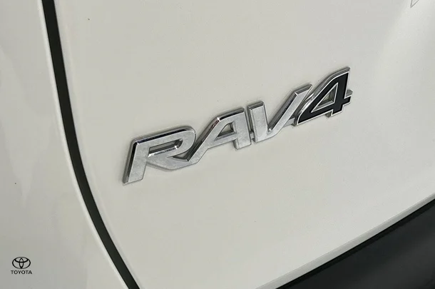 2021 Toyota RAV4 Hybrid GX AWD image 22