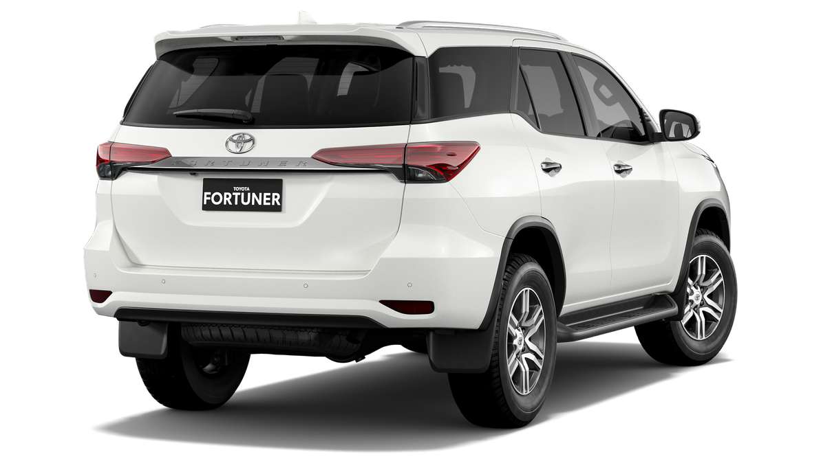 2025 Toyota Fortuner GXL Automatic Premium Interior image 3