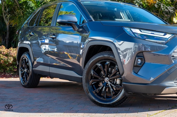 2024 TOYOTA RAV4 Hybrid Cruiser-AWD image 6