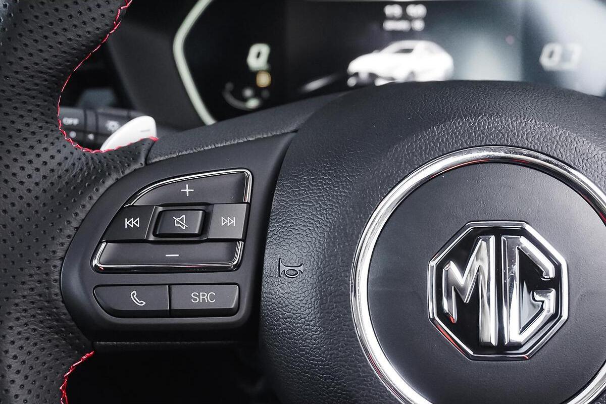 2025 MG MG5 Essence Auto MY25 image 16