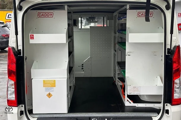 2021 Toyota HiAce LWB image 21