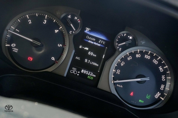 2018 Toyota Prado Kakadu image 11