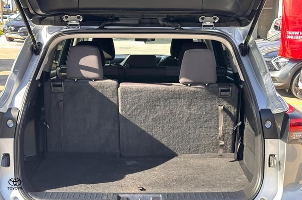 2023 Toyota Kluger GX-2WD image 20