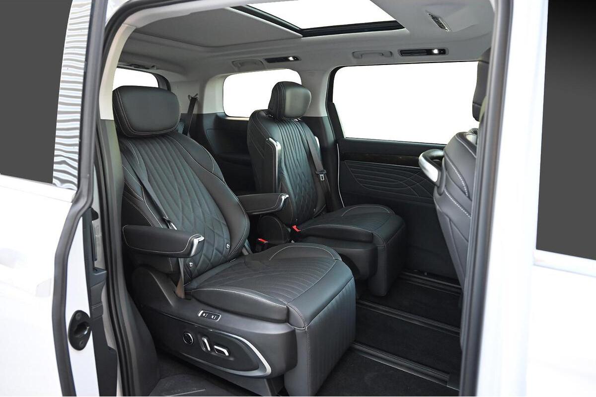 2024 LDV MIFA Executive Auto MY23 image 7