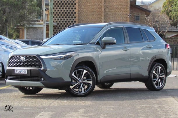 2024 Toyota Corolla Cross Hybrid Atmos 2WD image 3