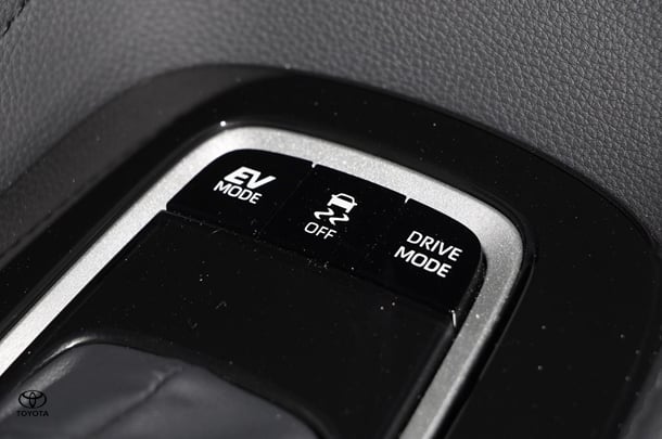 2024 Toyota Corolla Sedan Hybrid ZR image 20