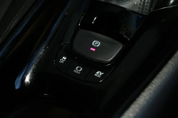 2021 Toyota C-HR Hybrid Koba 2WD image 16