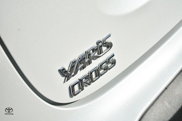 2023 Toyota Yaris Cross Hybrid GXL image 6