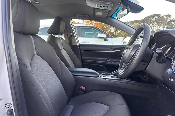 2023 Toyota Camry Hybrid Ascent image 12