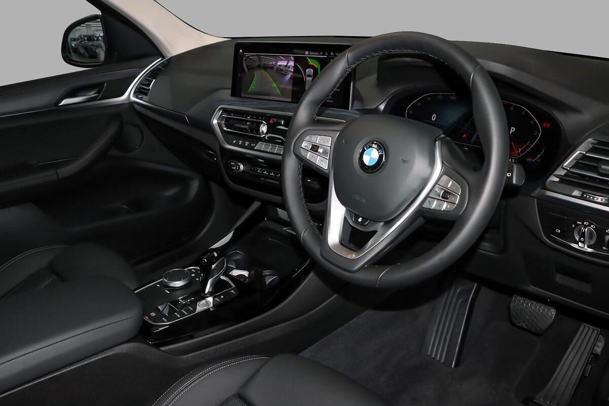 2024 BMW X3 sDrive20i G01 LCI Auto image 6