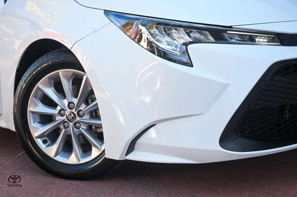 2021 TOYOTA Corolla Sedan SX image 29