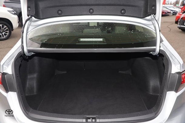 2024 Toyota Corolla Sedan Hybrid Ascent Sport image 7