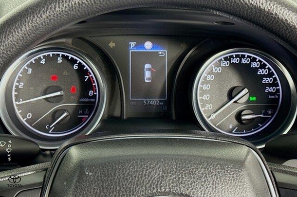 2023 Toyota Camry Ascent image 18