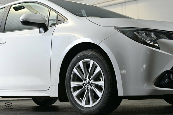 2023 Toyota Corolla Ascent Sport image 6