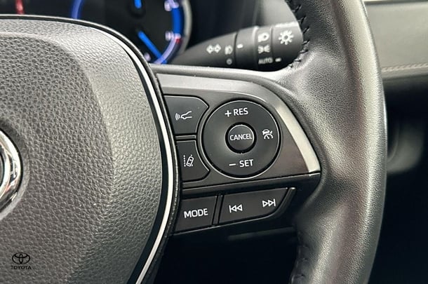 2023 Toyota Rav4 Hybrid GX AWD image 23