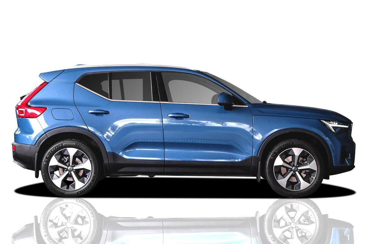 2024 Volvo XC40 Ultra B4 Bright Auto AWD MY25 image 5