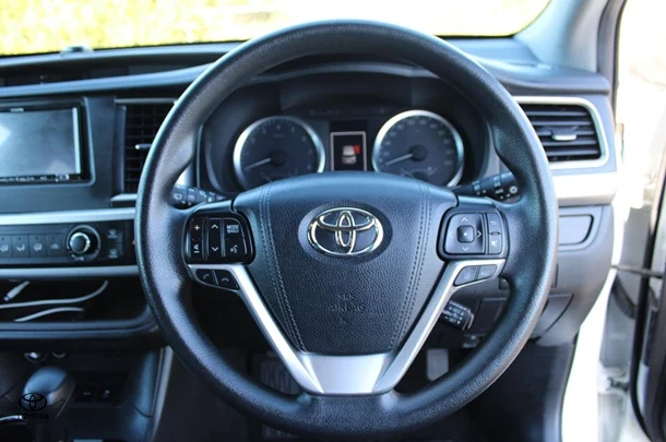 2019 Toyota Kluger 4x2 GX image 26