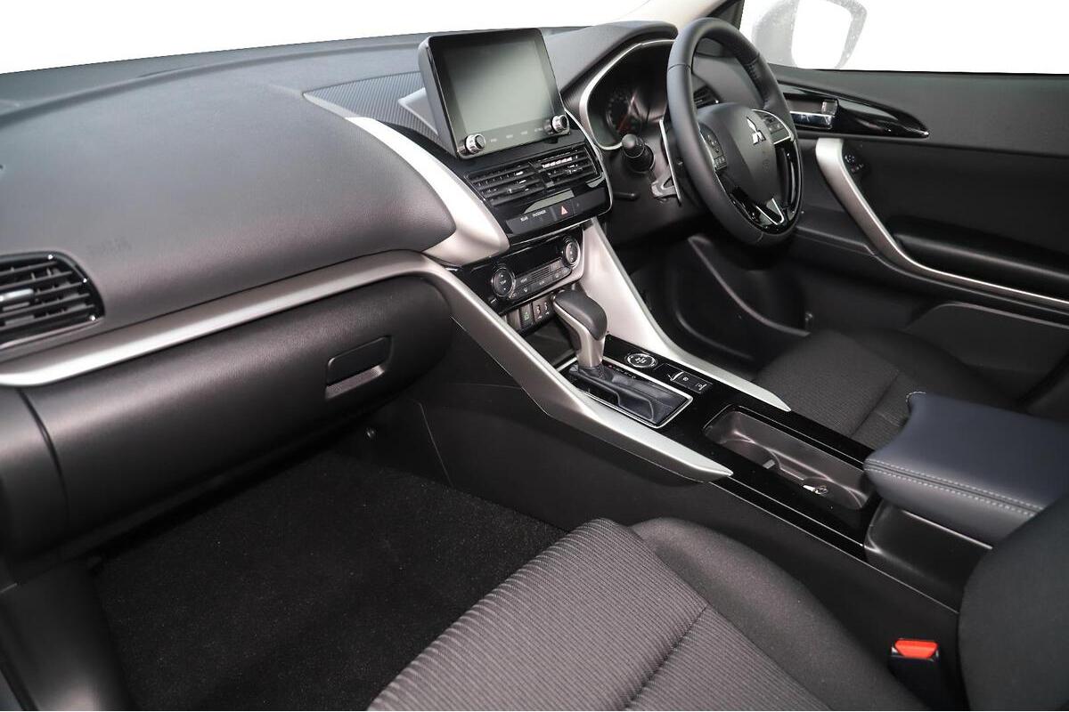 2025 Mitsubishi Eclipse Cross LS YB Auto AWD MY24 image 8