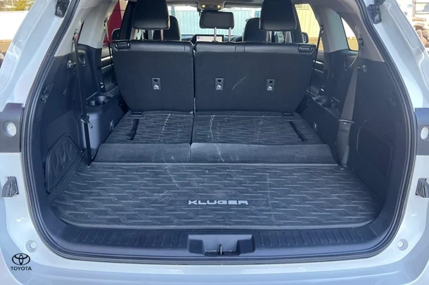 2024 Toyota Kluger Grande image 8