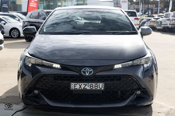 2023 Toyota Corolla Hatch Hybrid SX image 4