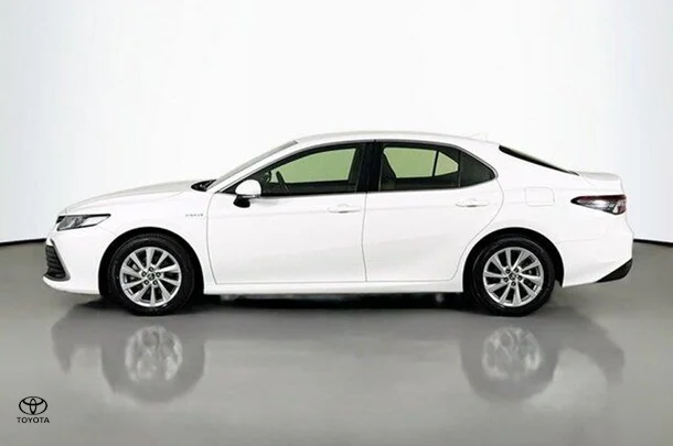 2021 Toyota Camry Hybrid Ascent image 5