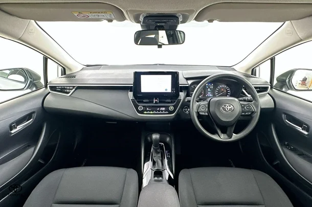 2022 Toyota Corolla Ascent Sport image 2