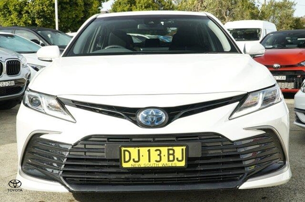 2022 Toyota Camry Hybrid Ascent image 19