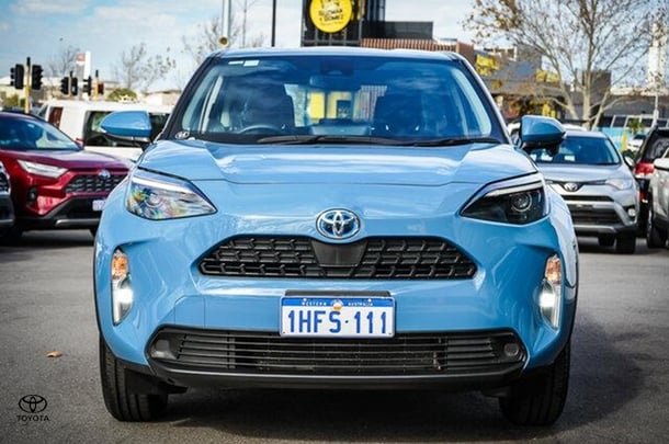 2021 Toyota Yaris Cross Hybrid GX image 3