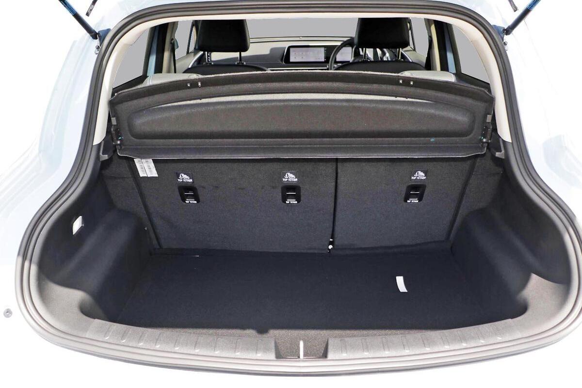 2025 GWM Ora Standard Range Auto image 11